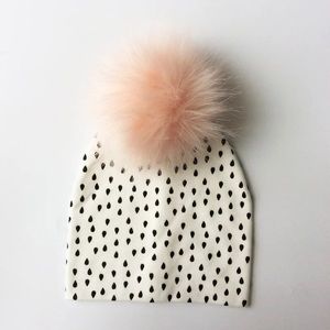 Brand new Baby/Toddler toque hat with pompom